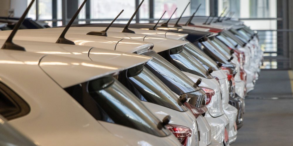 Recuo-nas-vendas-e-nas-exportações-levam-à-queda-da-produção-em-novembro